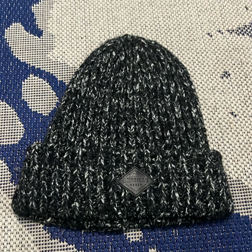 ⭐️American Eagle knit hat